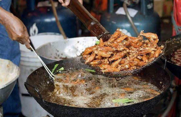 印度街头最出名的几款小吃,第二种是印度的“国饮”,你想喝吗?