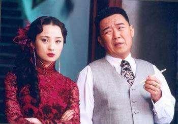 《半生缘》曼桢被姐夫“玷污”很悲惨,可相比之下最可怜的是她