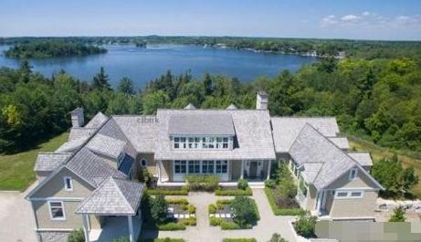 带你看看比伯住的豪宅,在加拿大住着独栋大别墅,效仿四合院模型