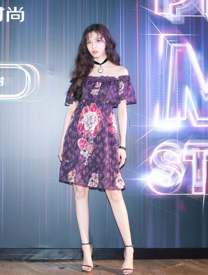 她曾是韩国JYP练习生,还跟王嘉尔传绯闻,俏皮可爱的魅力少女