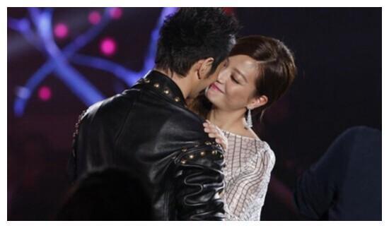 谢娜晒合照为陈乔恩庆生 细数娱乐圈里的好知己