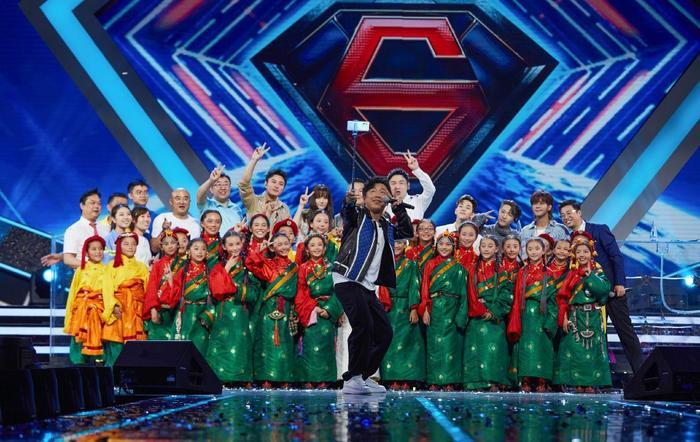 《极挑5》正式收官，黄渤压轴表演最有诚意，一个细节最让人感动