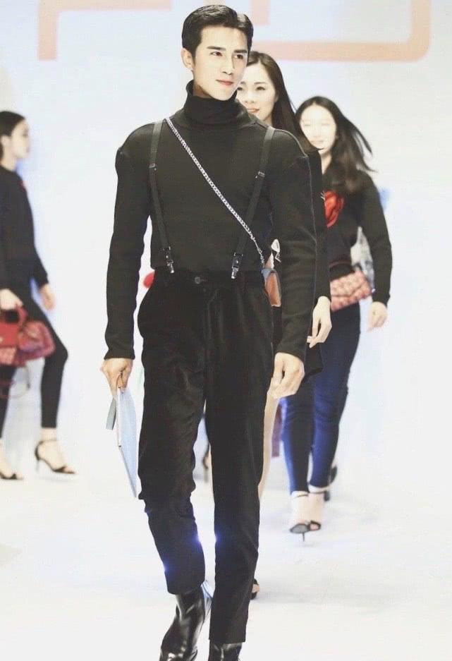 明明是霸道总裁专业户,现在却频繁参加真人秀,他不拍戏了?