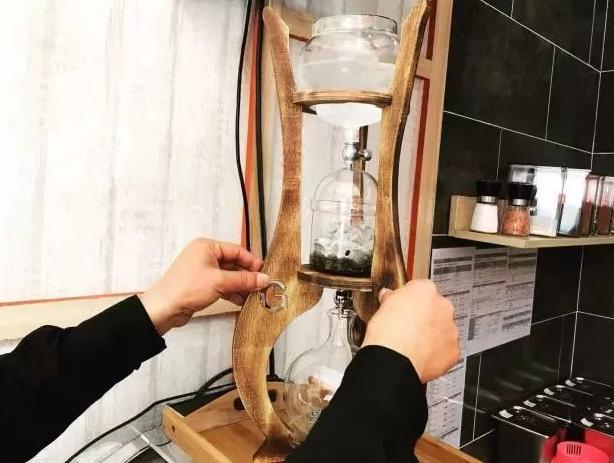 乌茶邦|一杯有理想主义的奶茶