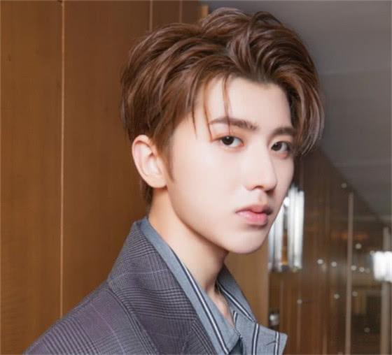 《巴啦啦小魔仙》播出11年,才发现蔡徐坤曾出演,真是藏龙卧虎