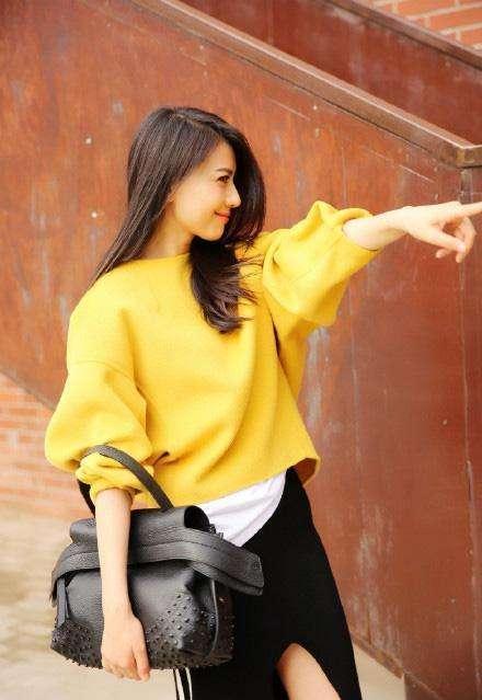 一组高圆圆未修图的街拍照,你觉得她还是女神吗?