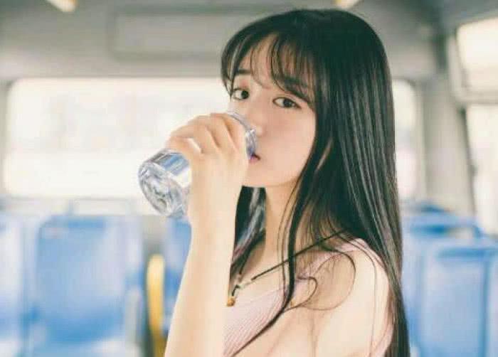 女生对备胎的常用台词,往往是发好人卡