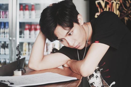 《我我我的老师是rapper》,俊朗小生王雯洲演绎最帅“坏蛋”