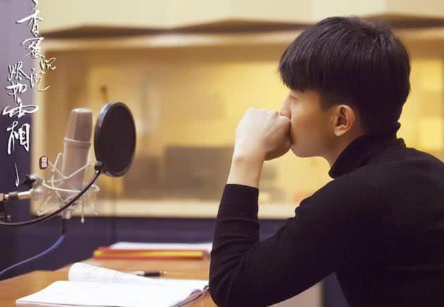 《香蜜》中三大原音演员,杨紫深情邓伦太苏,他才最惊艳