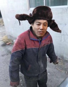 ​他用5年的时间从修理工到坐拥千万豪车的网红，如今投资拍电影！