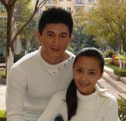 她是吴奇隆的前妻，颜值不输刘诗诗，与13岁继女如姐妹