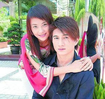 她是吴奇隆的前妻，颜值不输刘诗诗，与13岁继女如姐妹