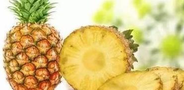 凉拌菠萝成了黑暗料理中的“逆袭之王”,味道不错,你喜欢吃吗