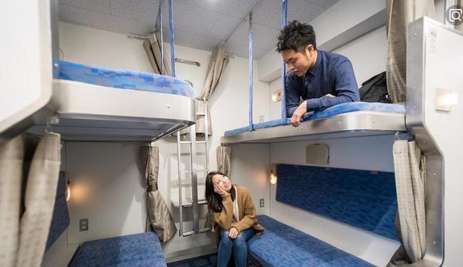 火车售货员告诉你,卧铺车厢“男女混住”4大原因,第二点很暖心