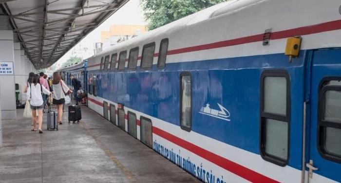 火车售货员告诉你,卧铺车厢“男女混住”4大原因,第二点很暖心