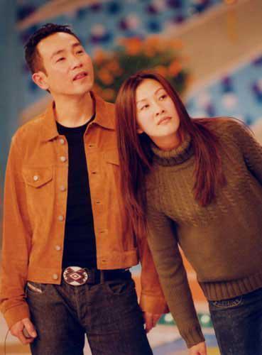 和黎姿传绯闻,与陈慧珊假戏真做,如今53岁的“师奶杀手”却出柜