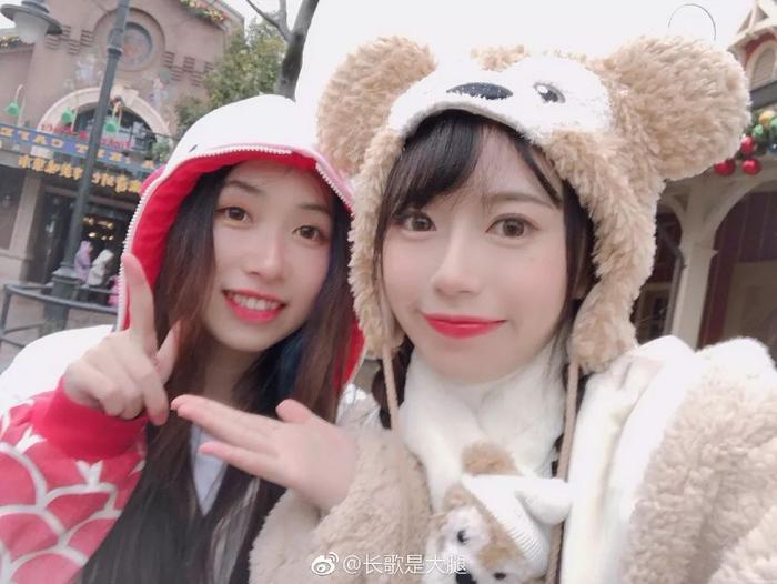 厂长小号昵称寓意:相赫(Faker)命苦光棍一辈子?