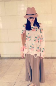 ​盘点白百何的五张高清写真照，南窗北牖挂明光，罗帷绮箔脂粉香！