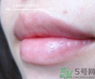 Blistex碧唇小蓝罐好用吗？怎么用？