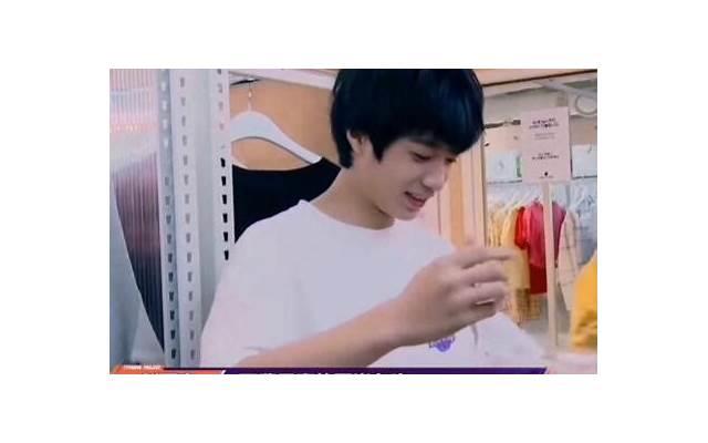  一个女人总是找我老公帮忙