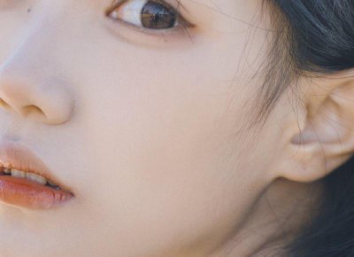 老公和一个陌生女人视频聊天,还要跟我离婚