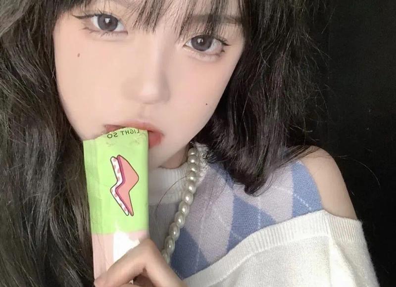 老公和儿子同学的妈妈出轨了 老公和儿子同学的妈妈出轨了