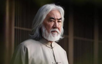 69岁的张纪中被网传潜规则多位年轻女星,昔日员工称还有范冰冰