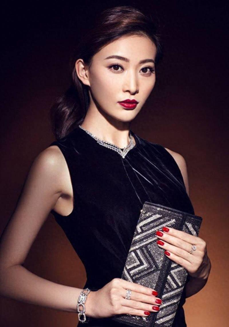 《我们都要好好的》除了刘涛杨烁金晨,还有一位美女你注意到了吗