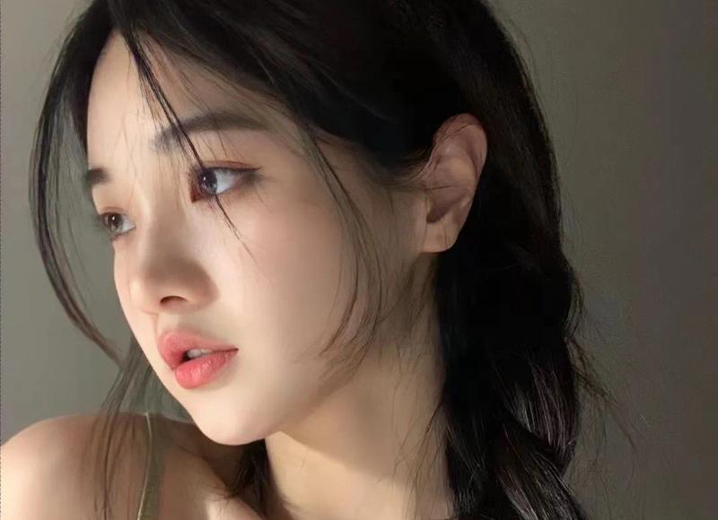 怎样让一个女生喜欢上你?女孩子都不太喜欢和我说话 怎样让一个女生喜欢上你?女孩子都不太喜欢和我说话