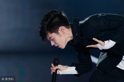 ​《歌手》神秘首发克里斯蒂安·科斯托夫何许人也？