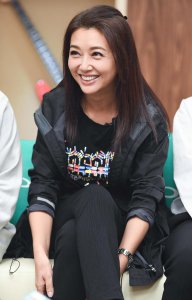 ​《梦里水乡》的原唱是谁？你喜欢哪版呢？