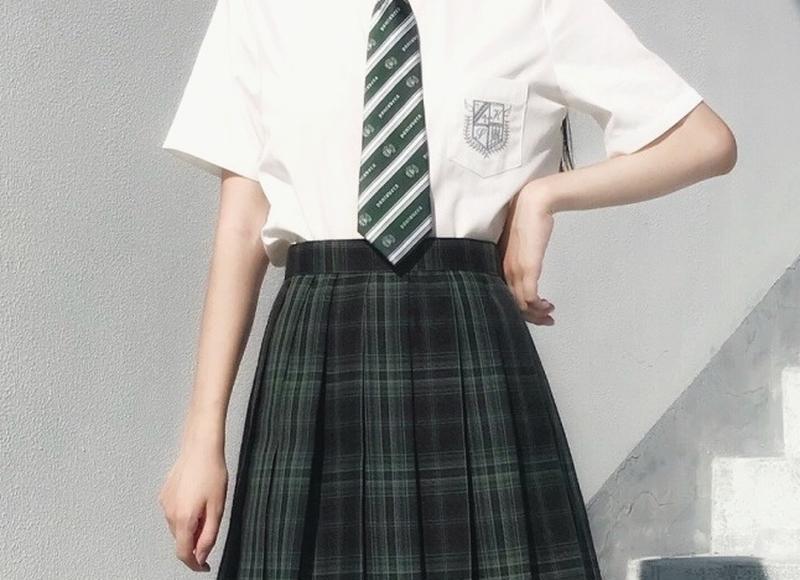 父亲牵手交给新郎台词 对女婿说的简单一段话 父亲牵手交给新郎台词 对女婿说的简单一段话