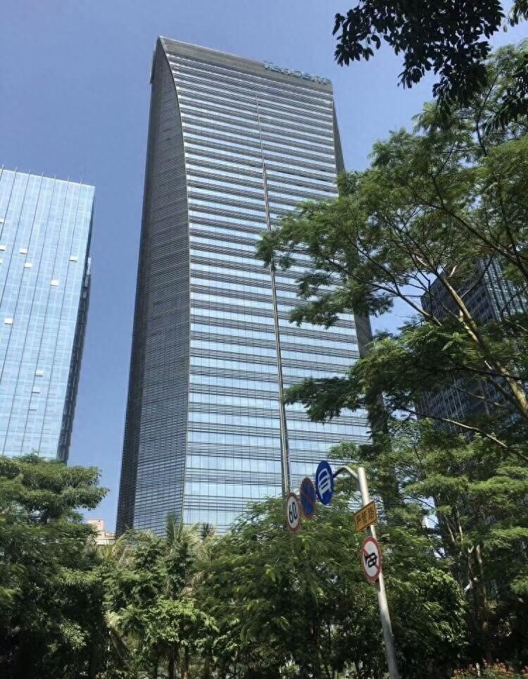 腾讯大厦:深圳腾讯总部大楼,带你看企鹅帝国,领略科技园风光