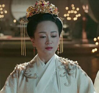 ​《扶摇》：无极母亲竟然是她，一出场就惊艳全场