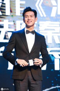 爆料李现现在女朋友 李现女朋友是谁被扒