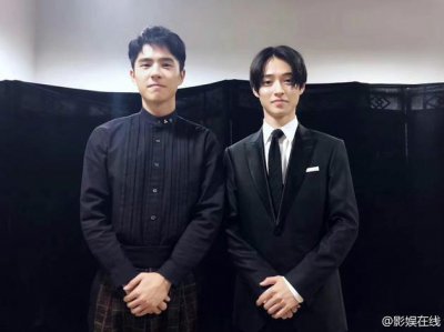 刘昊然 山崎贤人同框 这画风哈哈