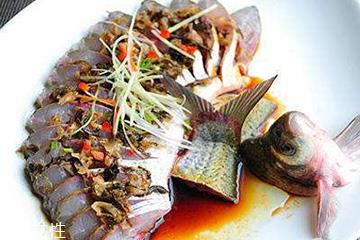 鳊鱼的食用禁忌 食用鳊鱼要注意什么 鳊鱼的食用禁忌 食用鳊鱼要注意什么