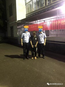 ​「大胆」广西仔直播偷电瓶，还叫嚣：要电瓶加我Q！