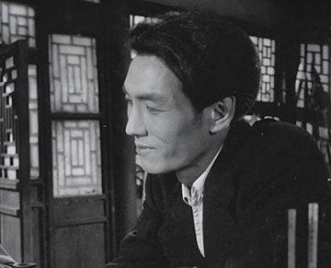 ​仲星火：艺术生涯与家庭纠纷的悲剧交织