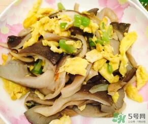 平菇能和鸡蛋一起吃吗？平菇和鸡蛋能一起吃吗？
