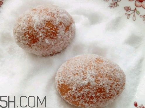 咸鸡蛋发霉了还能吃吗 咸鸡蛋长虫了能吃吗