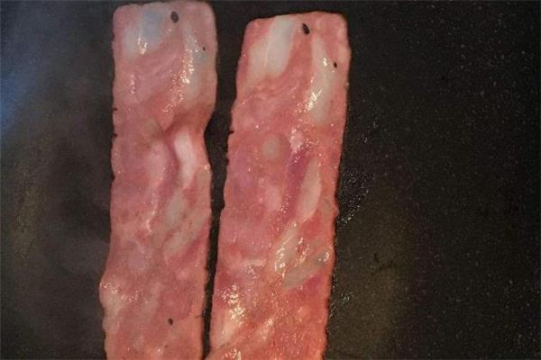 培根要煎多长时间 煎培根要多久能熟