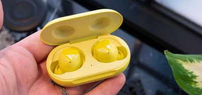 ​三星Galaxy Buds上手体验，体验超过大部分真无线耳机