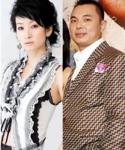 ​秦海璐情感历程揭秘：曾结过几次婚，首任丈夫身份曝光，与李厚霖之子关系引人