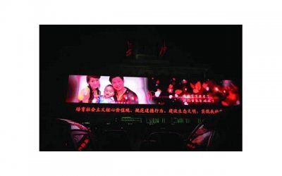 ​男生为什么喜欢揉女朋友头发（男生想要你的前兆）