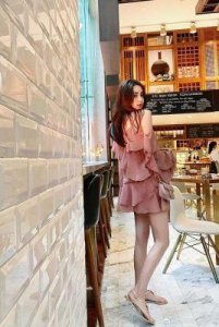 ​从电竞女神到时尚品牌创始人：赵若语的逆袭之路