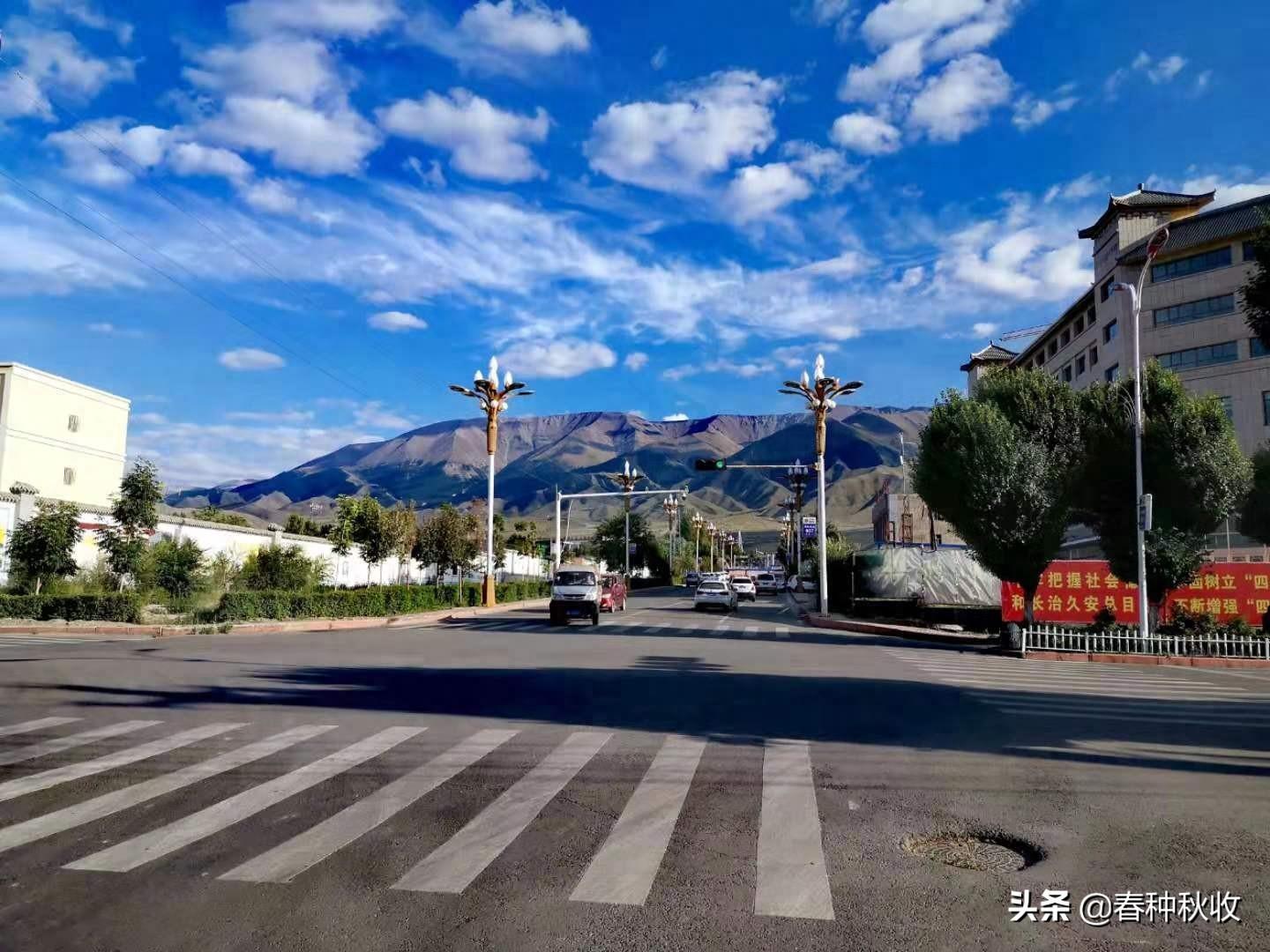 巴里坤是一个将历史与自然融合到极致的哈萨克族自治县