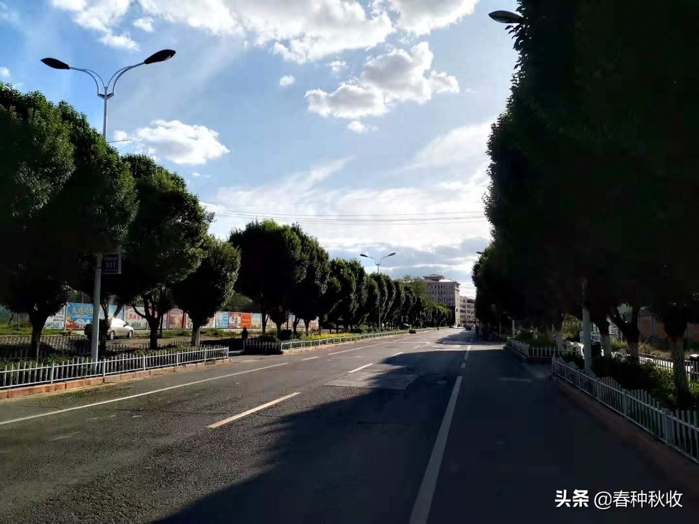 巴里坤是一个将历史与自然融合到极致的哈萨克族自治县