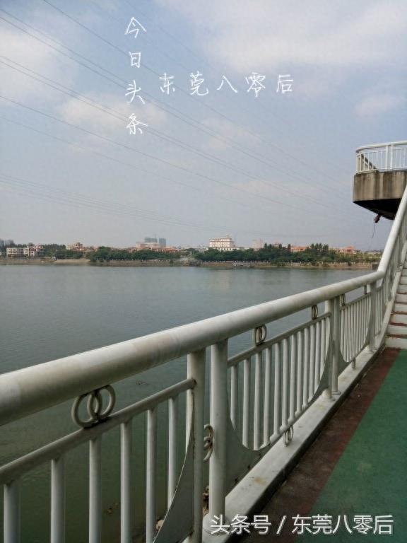 东莞东江大桥，这是中国第一座双层公路桥，雄伟，壮观，够霸气！