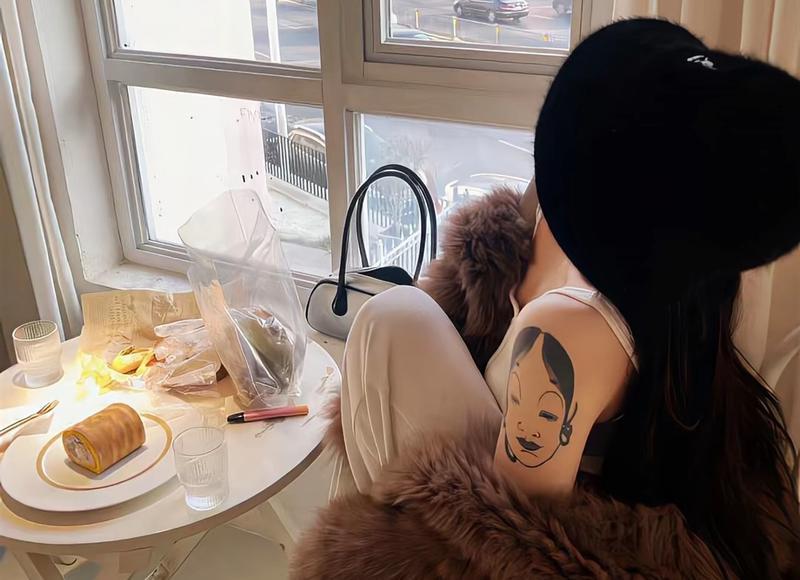 倒追我的女生不再理我,怎么把她追回来 倒追我的女生不再理我,怎么把她追回来